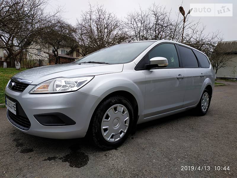 Универсал Ford Focus 2010 в 