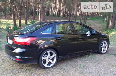 Седан Ford Focus 2014 в 
