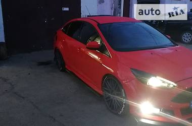 Седан Ford Focus 2012 в 