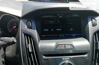 Седан Ford Focus 2012 в 