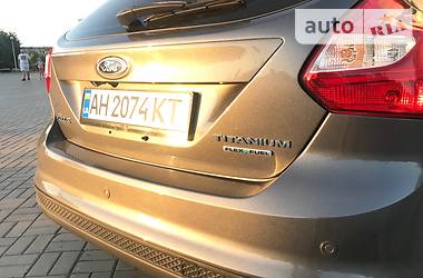 Хэтчбек Ford Focus 2014 в 
