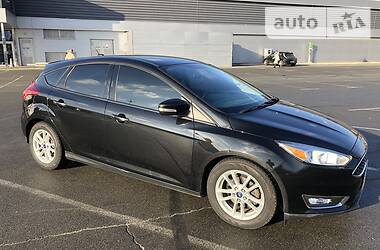 Хэтчбек Ford Focus 2015 в 