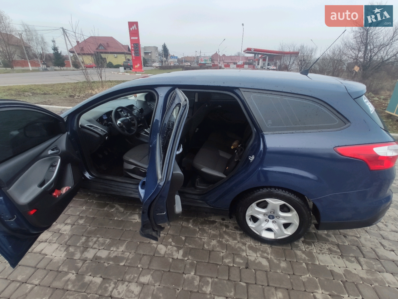 2012 Ford Focus - мініатюра 8