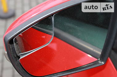 Седан Ford Focus 2016 в 