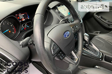 Седан Ford Focus 2017 в 