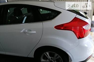 Хетчбек Ford Focus 2013 в 