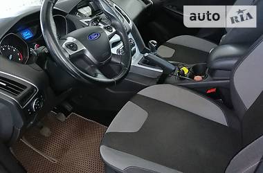 Хетчбек Ford Focus 2013 в 