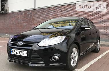 Седан Ford Focus 2013 в 
