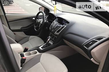 Седан Ford Focus 2013 в 