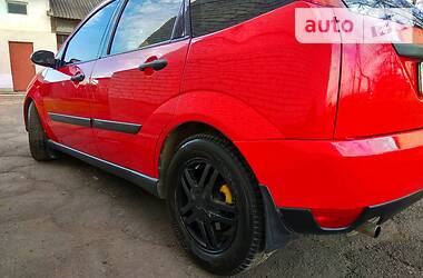 Хетчбек Ford Focus 1998 в 