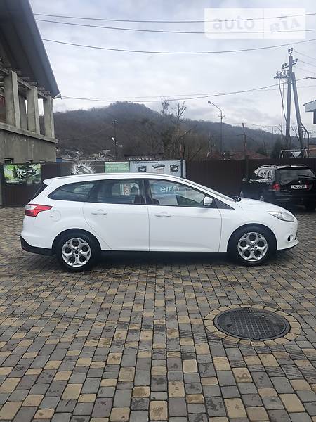 Універсал Ford Focus 2011 в Сваляві