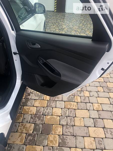 Універсал Ford Focus 2011 в Сваляві