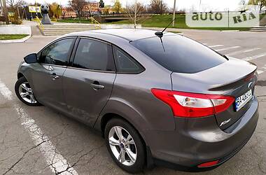 Седан Ford Focus 2013 в 