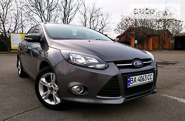 Седан Ford Focus 2013 в 