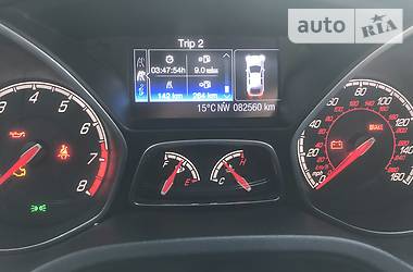 Хетчбек Ford Focus 2013 в 