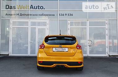 Хетчбек Ford Focus 2017 в 