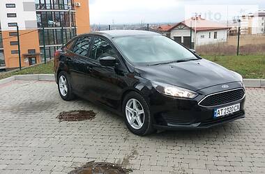 Седан Ford Focus 2016 в 