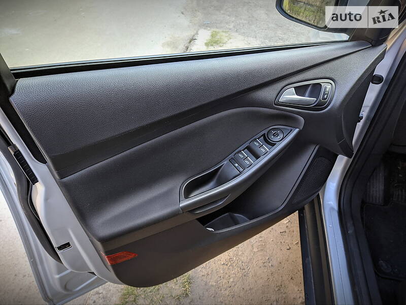 Універсал Ford Focus 2015 в Львові фото 27 Універсал Ford Focus 2015 в Львові