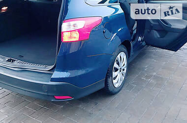 Універсал Ford Focus 2011 в 