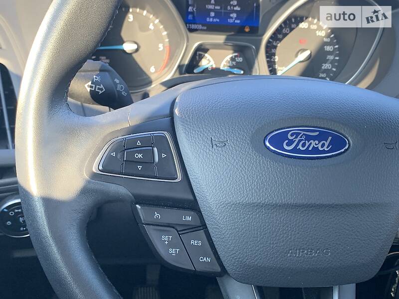 Универсал Ford Focus 2016 в Киеве
