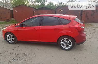 Хетчбек Ford Focus 2014 в 