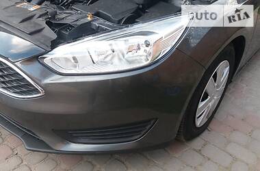 Седан Ford Focus 2015 в 