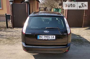 Універсал Ford Focus 2010 в 