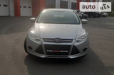 Седан Ford Focus 2014 в 