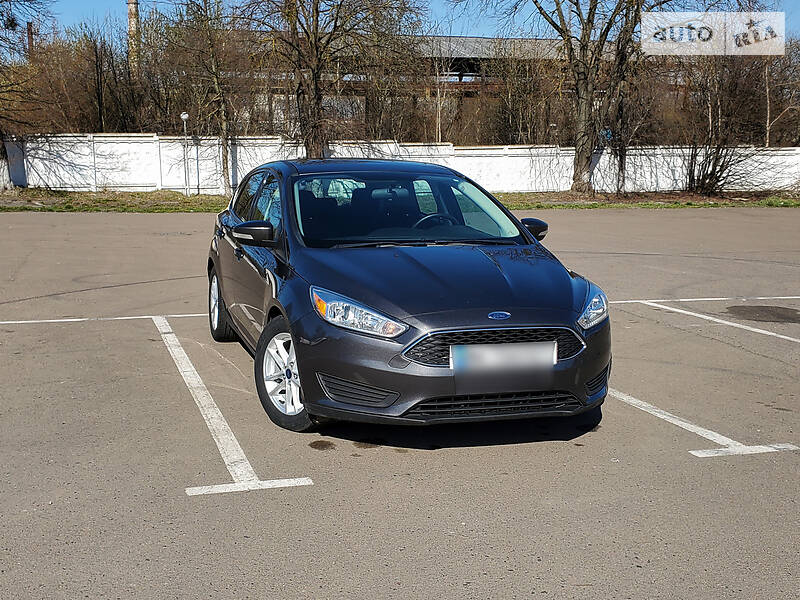 Хетчбек Ford Focus 2016 в 