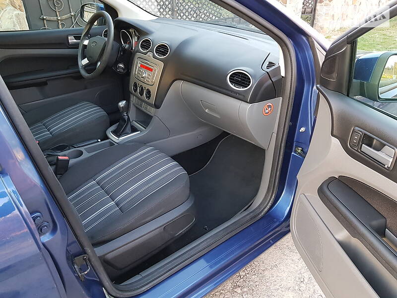Универсал Ford Focus 2008 в Дубно фото 16 Универсал Ford Focus 2008 в Дубно