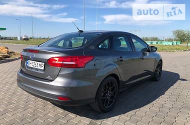 Седан Ford Focus 2016 в 