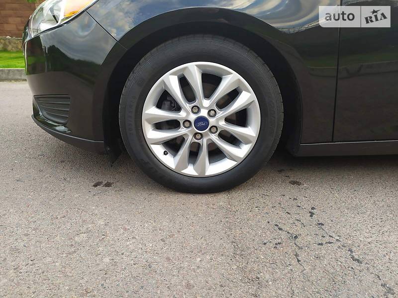 Седан Ford Focus 2015 в Рівному