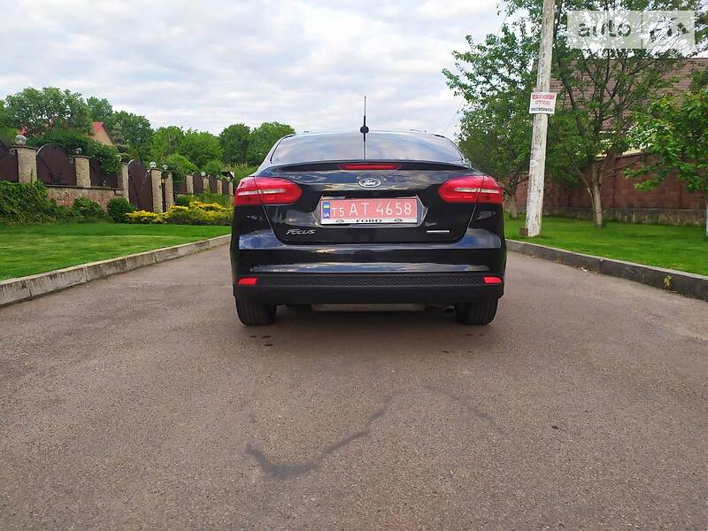 Седан Ford Focus 2015 в Рівному