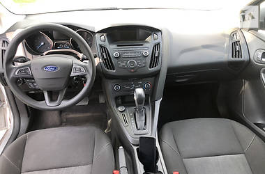 Хетчбек Ford Focus 2016 в 