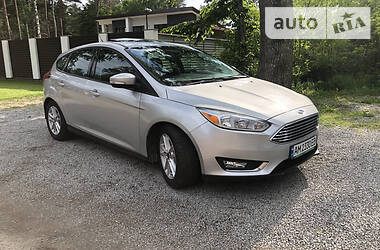 Хетчбек Ford Focus 2016 в 