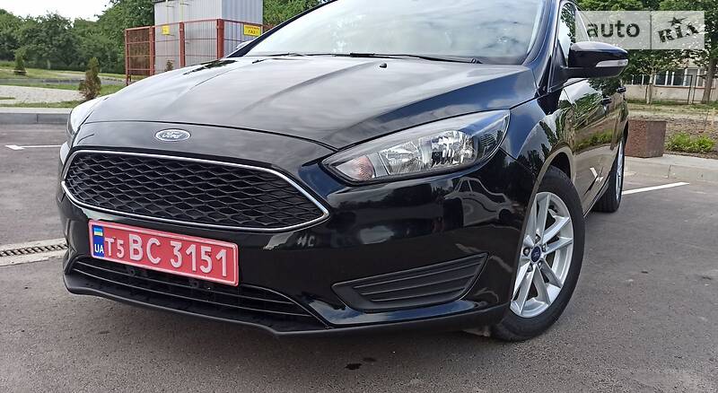 Седан Ford Focus 2017 в Луцке