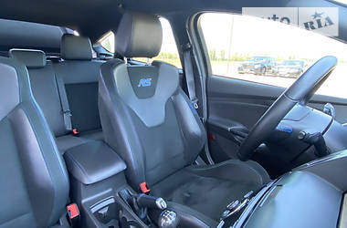 Хетчбек Ford Focus 2016 в 
