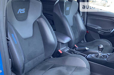 Хетчбек Ford Focus 2016 в 