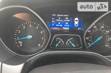 Седан Ford Focus 2015 в 