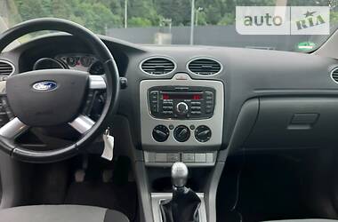 Універсал Ford Focus 2010 в 