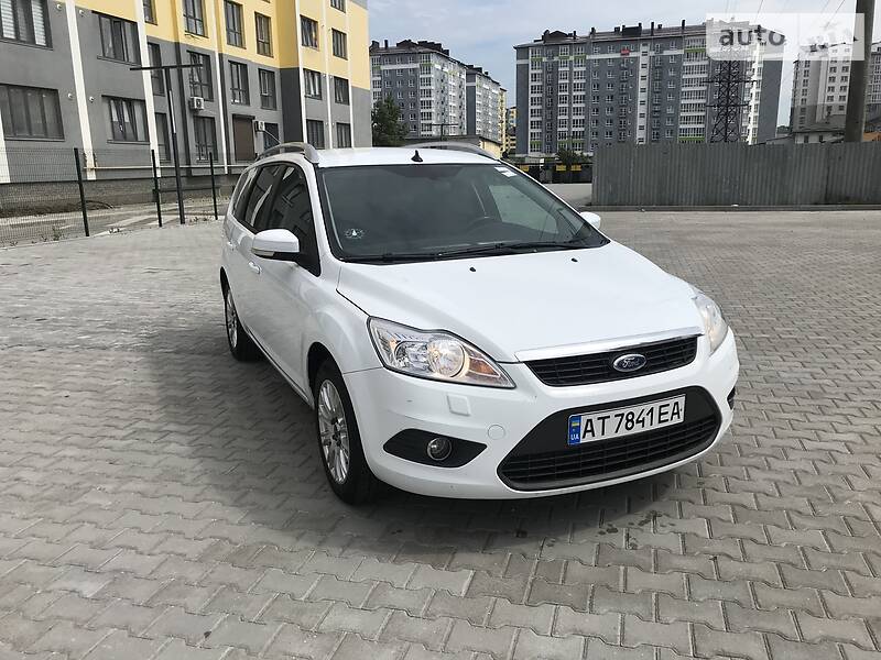 Універсал Ford Focus 2010 в Івано-Франківську