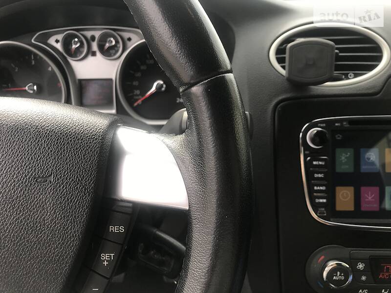 Універсал Ford Focus 2010 в Івано-Франківську