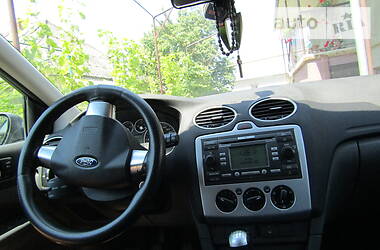 Хетчбек Ford Focus 2005 в Іршаві