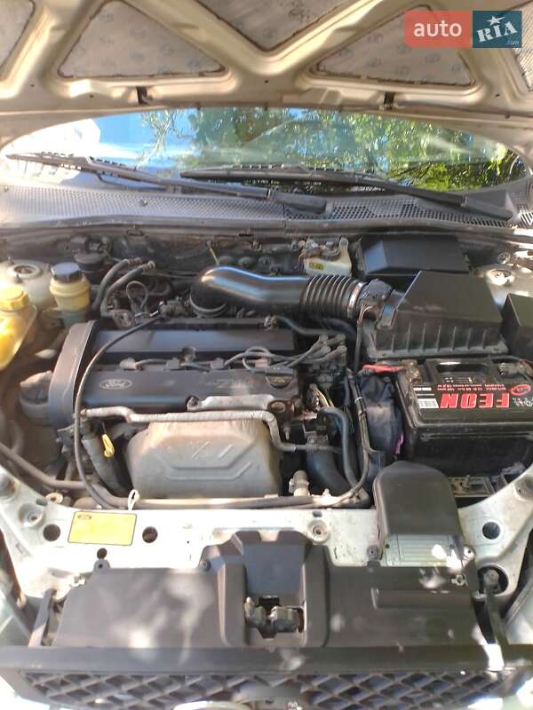 Седан Ford Focus 2003 в Одессе