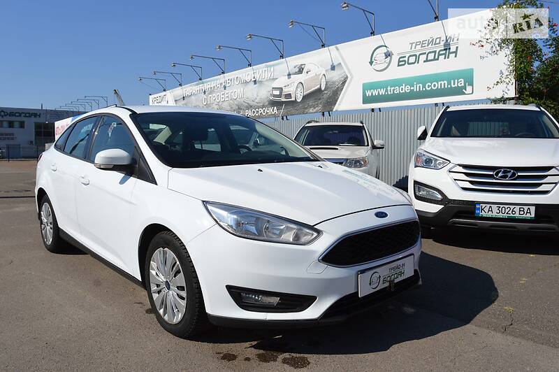 Седан Ford Focus 2015 в Києві фото Седан Ford Focus 2015 в Києві