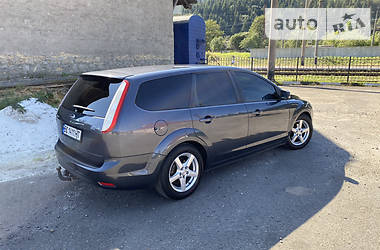 Універсал Ford Focus 2010 в 