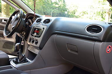 Універсал Ford Focus 2011 в 
