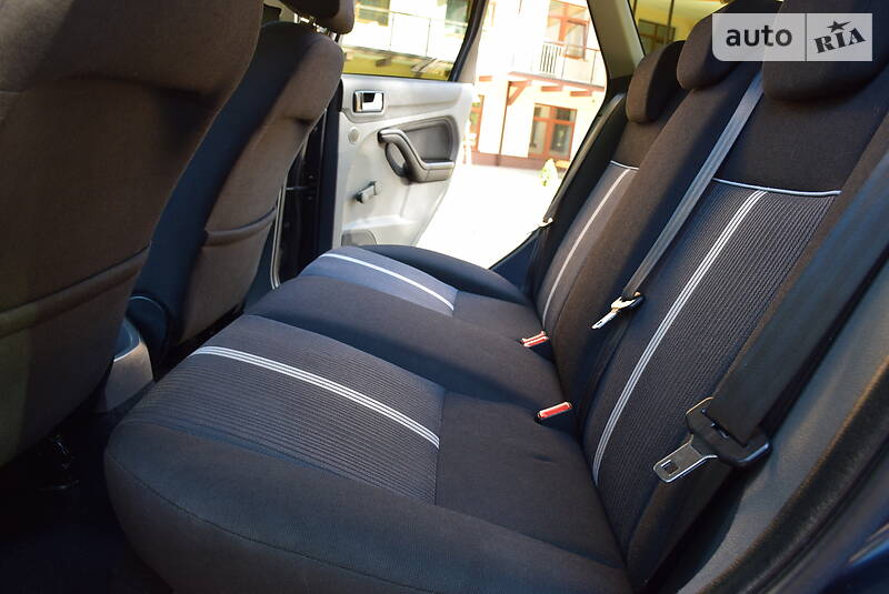 Універсал Ford Focus 2011 в Дрогобичі