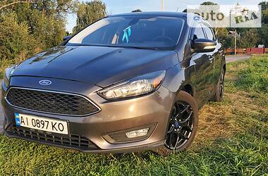 Хэтчбек Ford Focus 2016 в Киеве