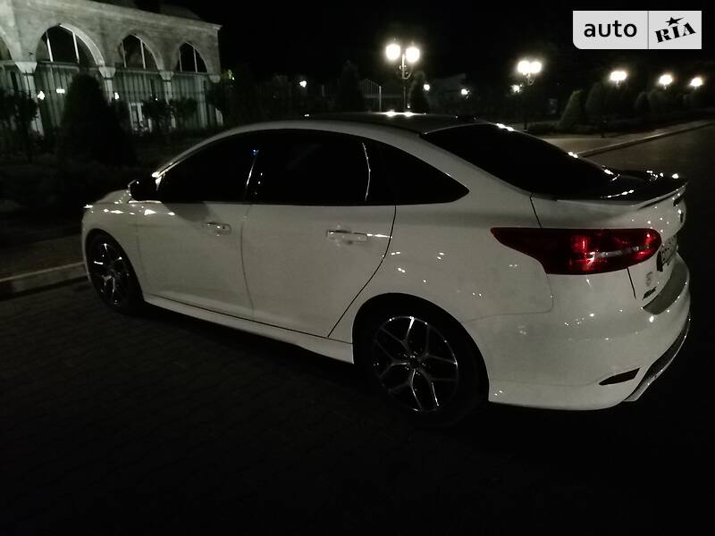 Седан Ford Focus 2015 в Ізмаїлі фото 3 Седан Ford Focus 2015 в Ізмаїлі